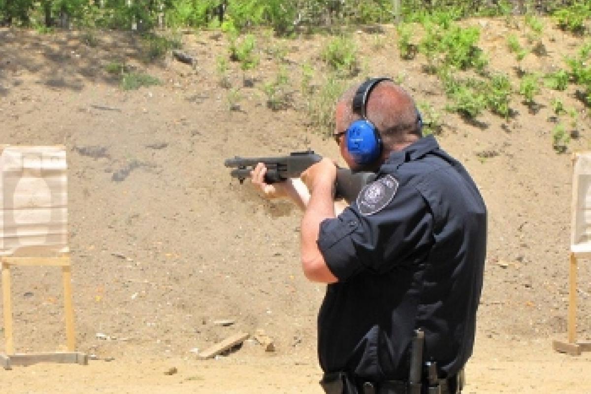 Police officers at the range 7